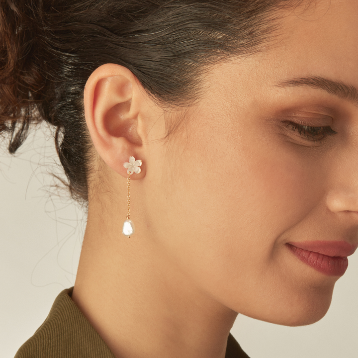FIORI DI PERLA ASYMMETRICAL EARRINGS