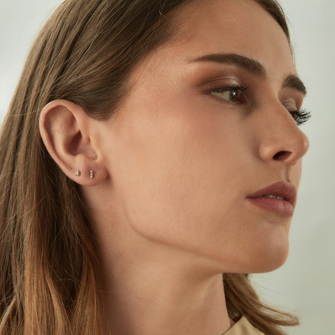 SILVER ASYMMETRICAL EARRINGS CAVIAR