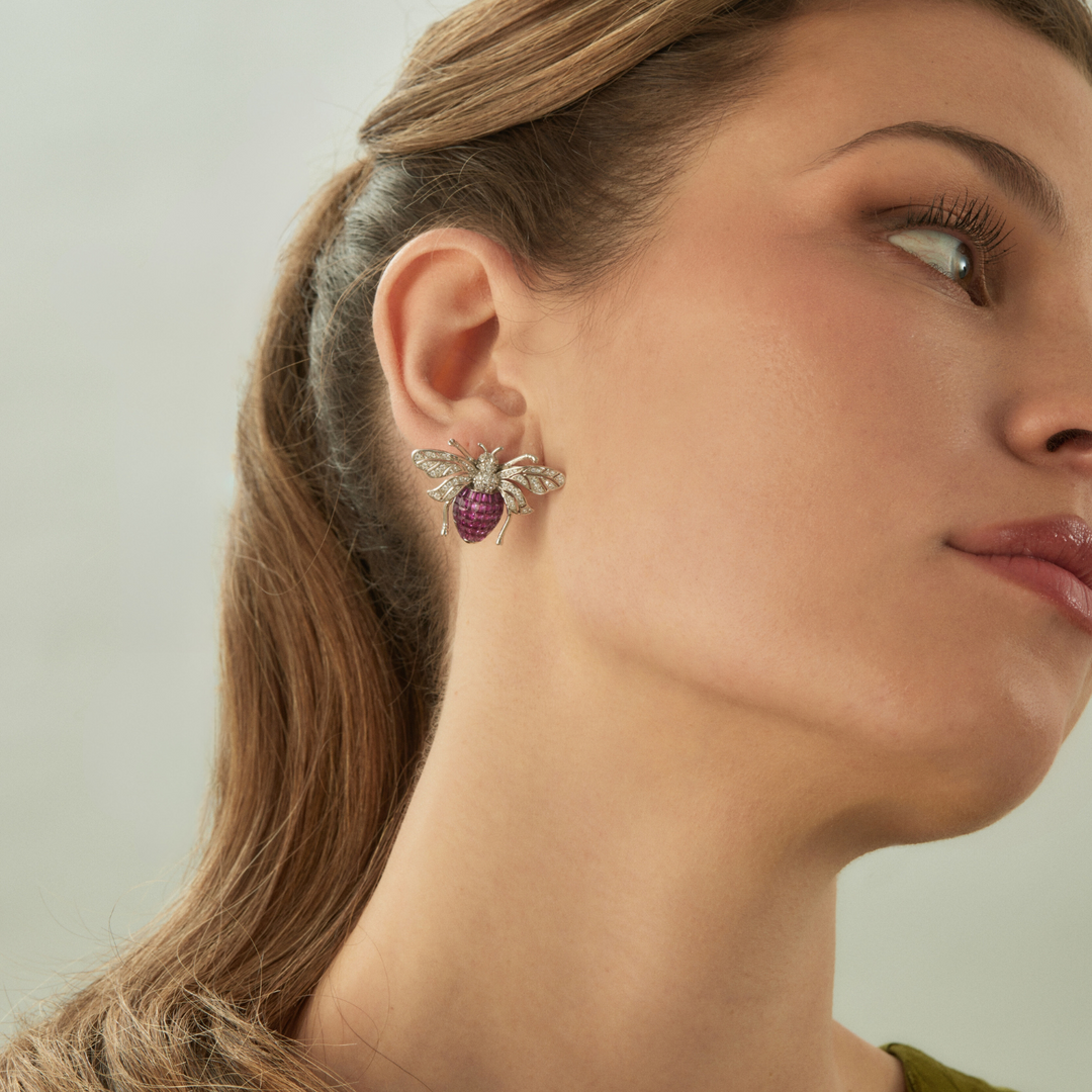 PIERCING OORBEL QUEEN-BEE