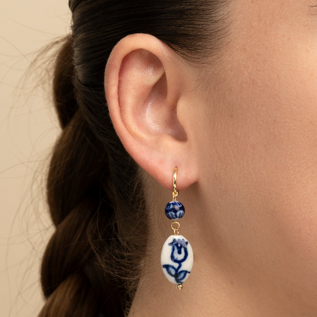 PORSELEIN BLOEM RING PIERCING OORBEL