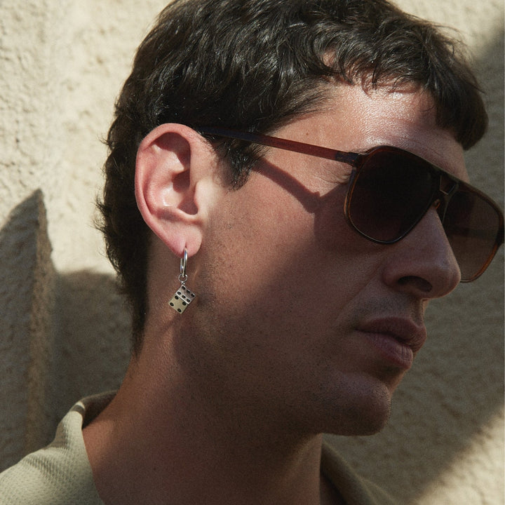 PIERCING HOOP THE GAME