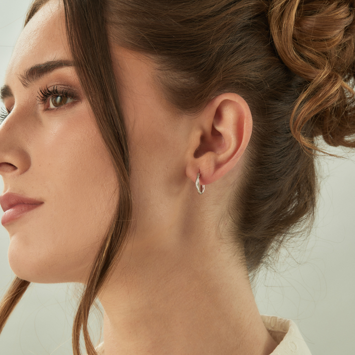 SILVER ELEONORA HOOPS